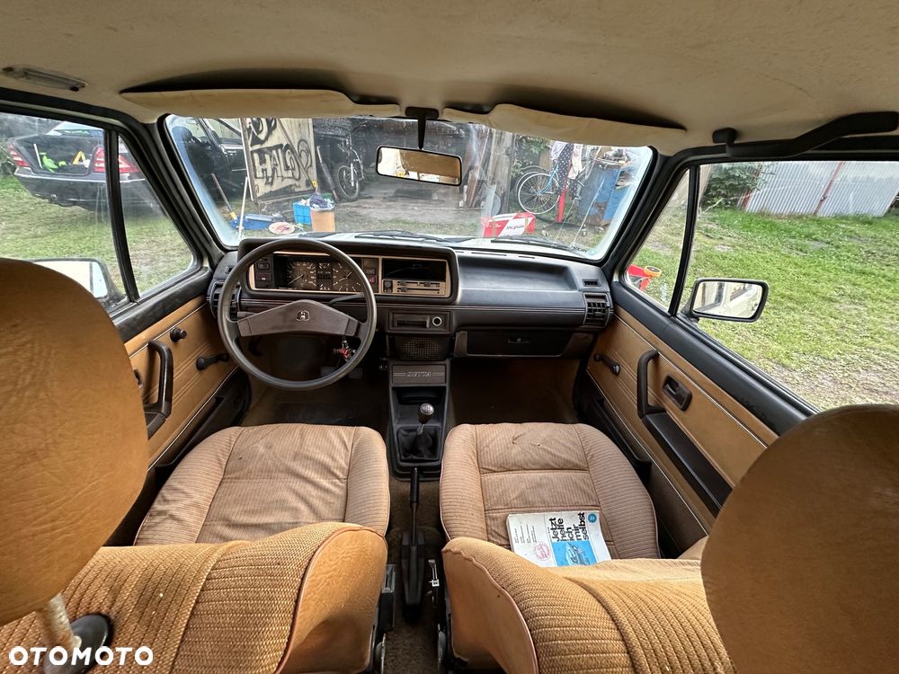 Volkswagen Jetta - 8