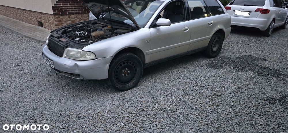 Audi A4 Avant - 7