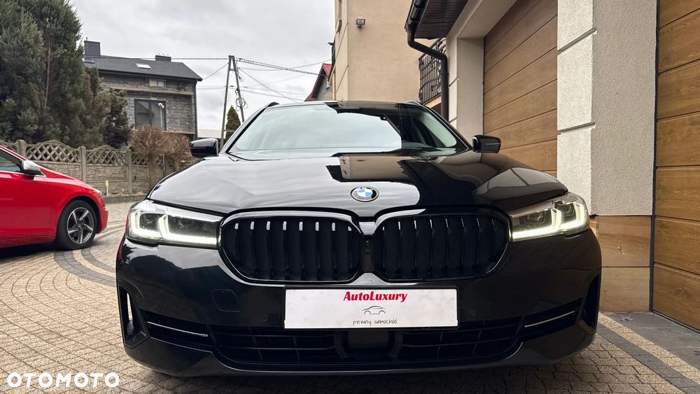 BMW Seria 5 520d Sport Line - 15