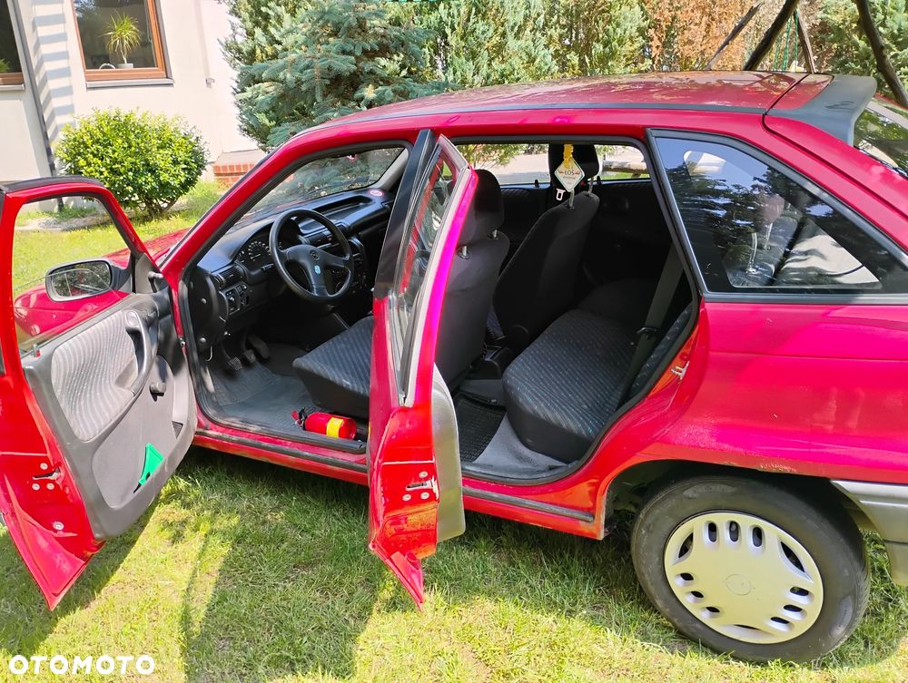 Opel Astra 1.4 Start - 6