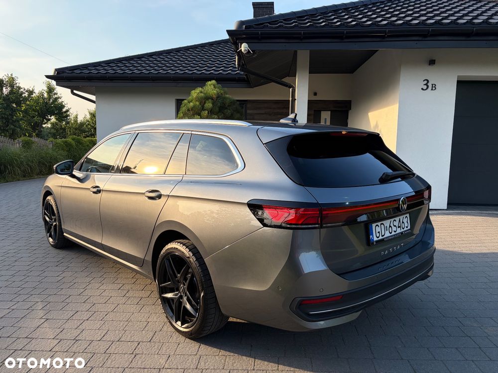 Volkswagen Passat - 34