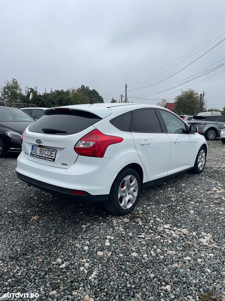 Ford Focus - 6