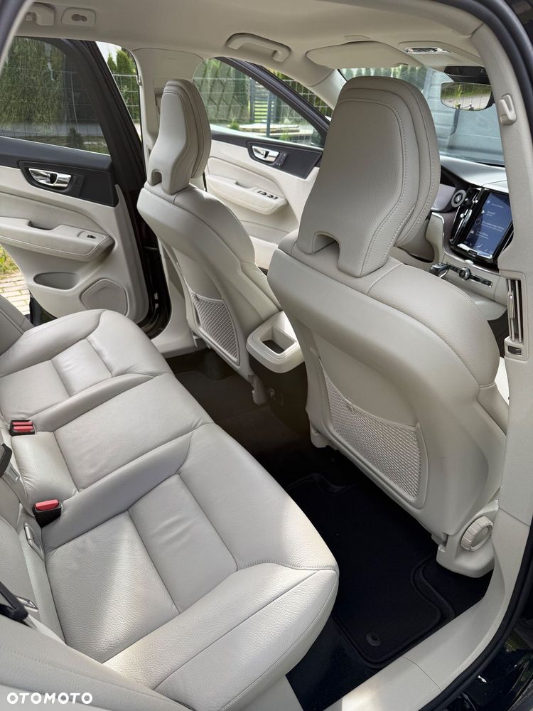 Volvo XC 60 T5 AWD Inscription - 27