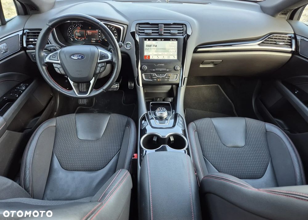 Ford Mondeo 2.0 EcoBlue ST-Line - 30