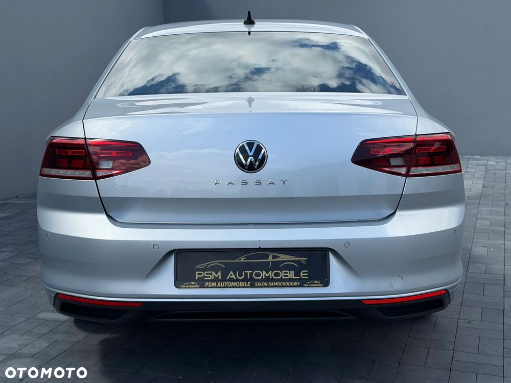 Volkswagen Passat 2.0 TDI EVO Essence - 9