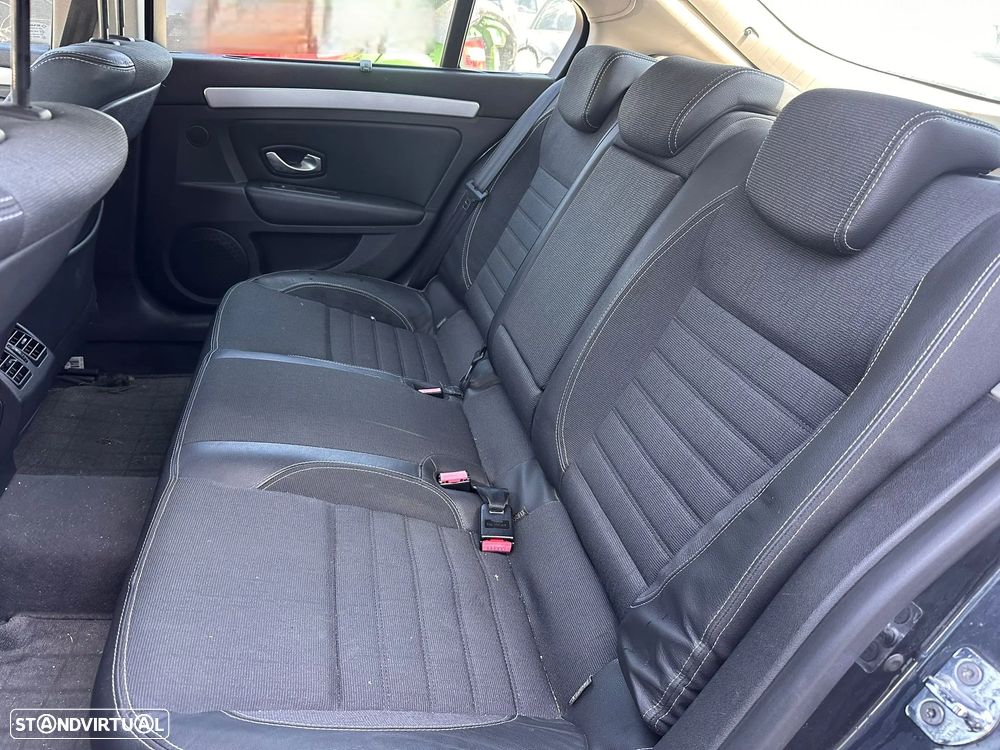 RENAULT Laguna III Hatchback (BT) 1.5 dCi Diesel 110 cv / 81 kW para peças - 15