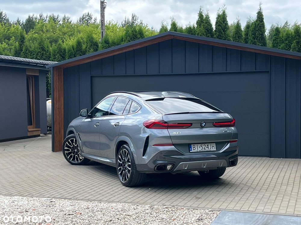 BMW X6M - 15