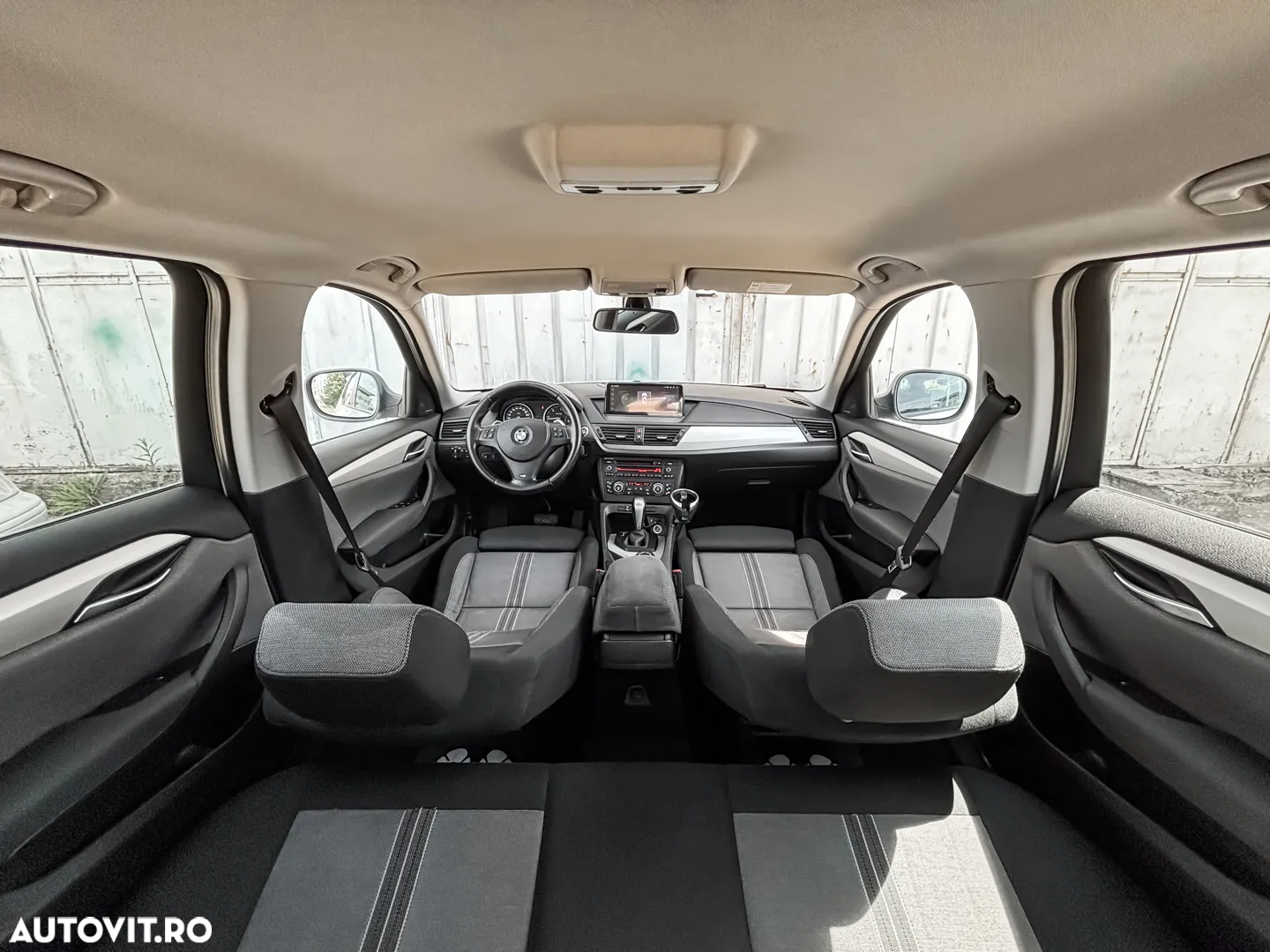 BMW X1 xDrive20d Aut. - 6
