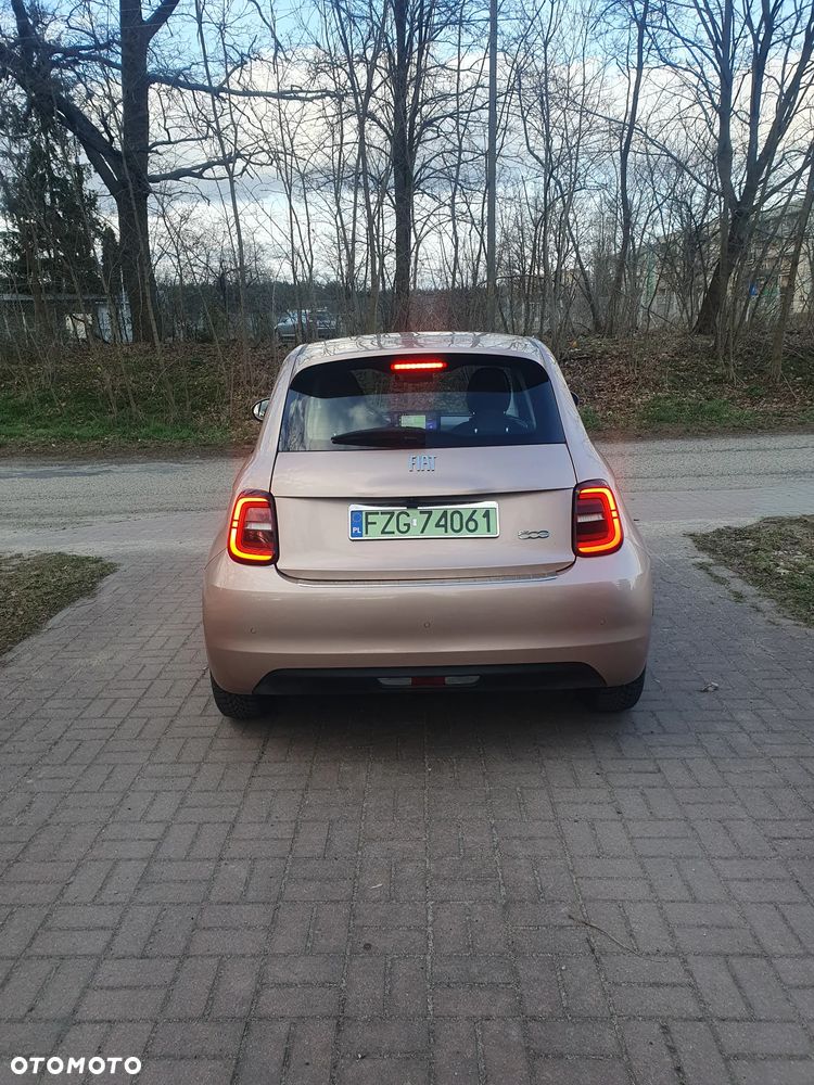 Fiat 500e - 3