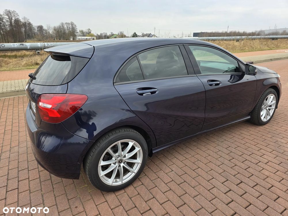 Mercedes-Benz Klasa A 180 d 7G DCT - 11