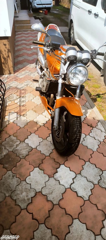 Honda Hornet - 2