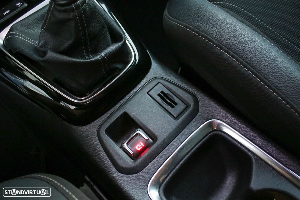 Opel Corsa 1.2 T GS - 29