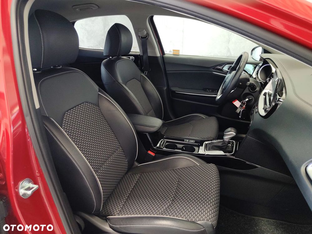 Kia XCeed 1.5 T-GDI L DCT - 30
