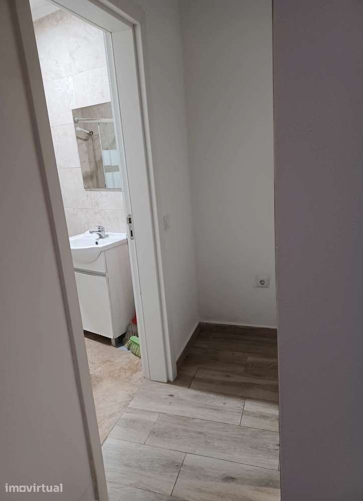 Apartamento T1 Caldas Rainha centro - Grande imagem: 2/7