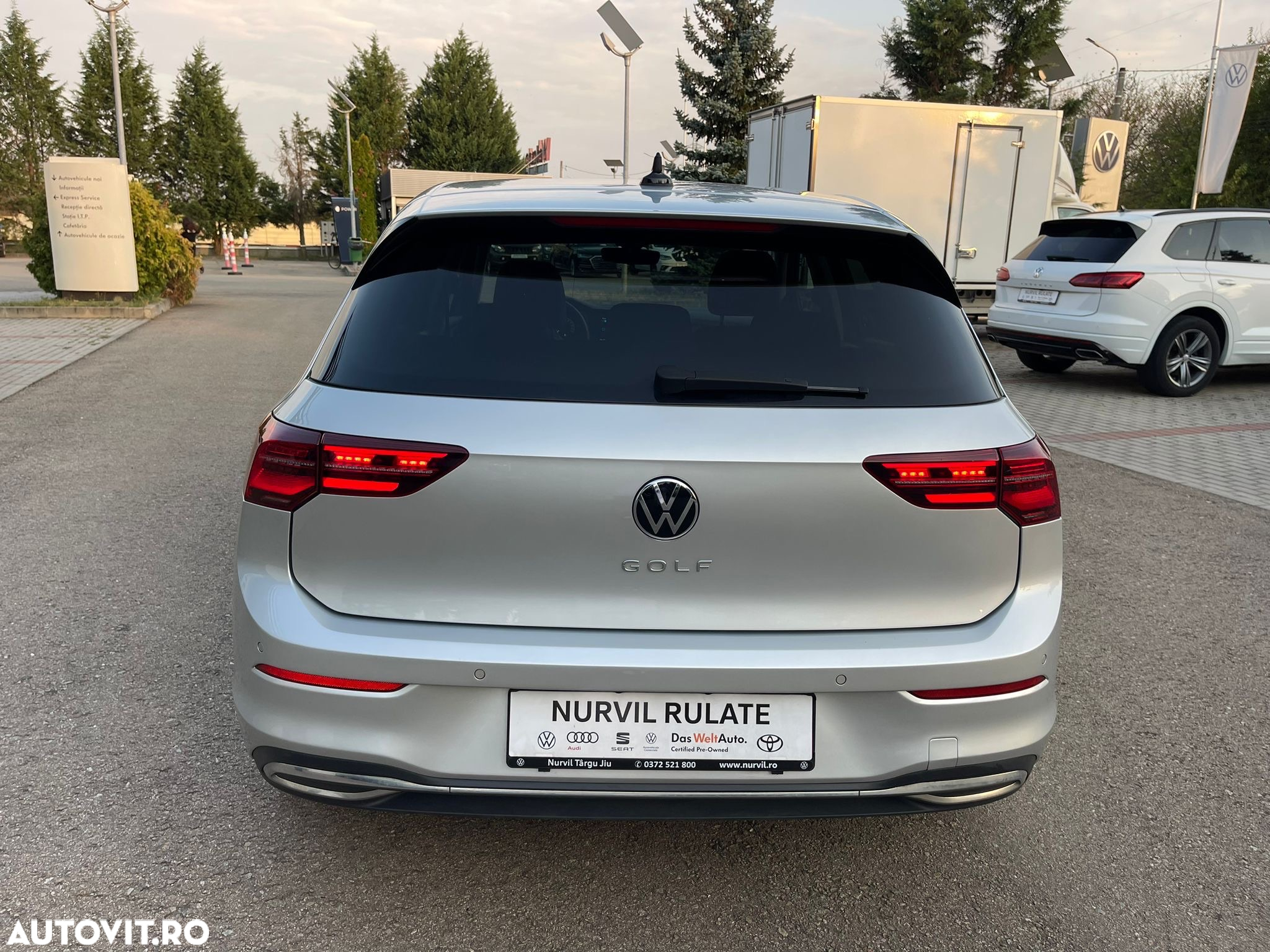 Volkswagen Golf 2.0 TDI DSG Style - 6