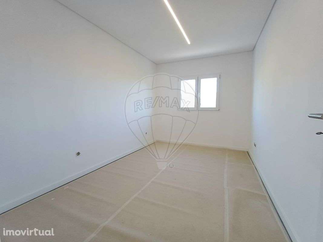 Moradia T2 para venda - Grande imagem: 4/12