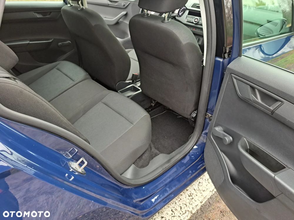 Skoda Fabia 1.0 MPI Cool Edition - 23
