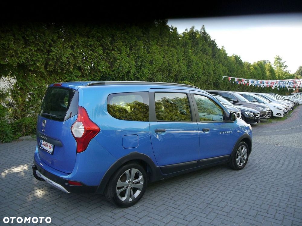 Dacia Lodgy TCe 115 Stepway - 13