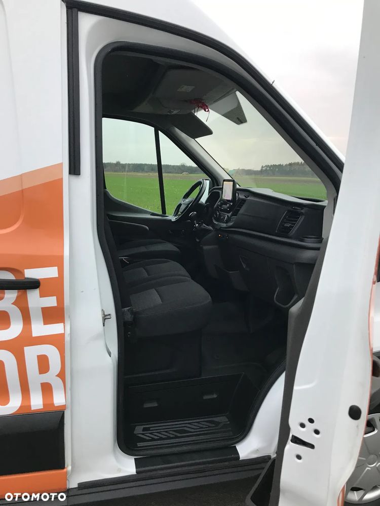Ford Transit - 21