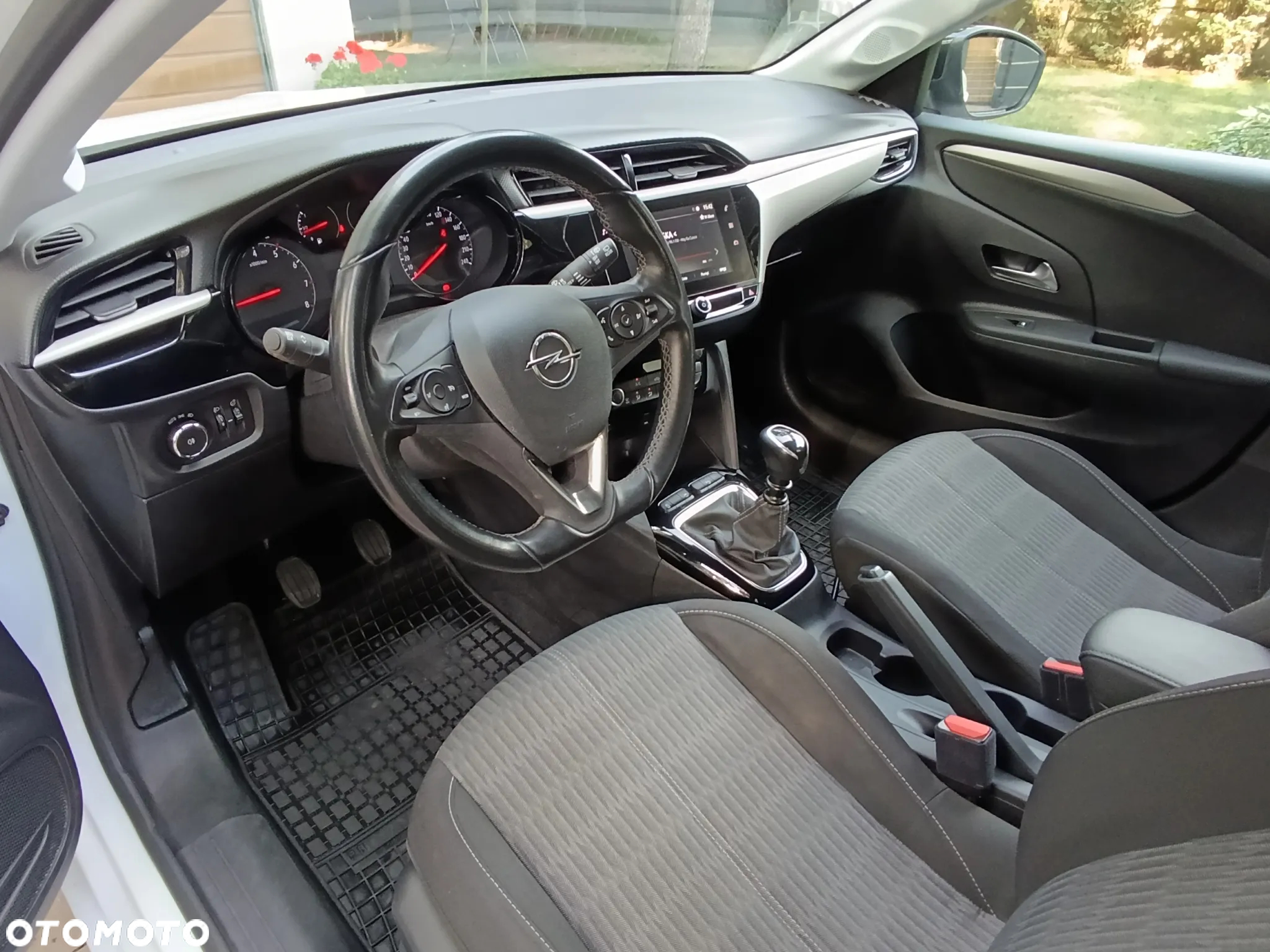 Opel Corsa 1.5 D Edition S&S - 24