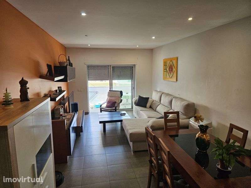 Apartamento T2 zona central - Grande imagem: 4/12