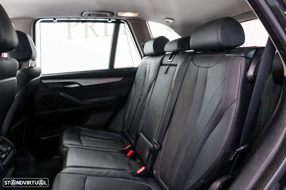 BMW X5 25 d sDrive Comfort 7L - 10