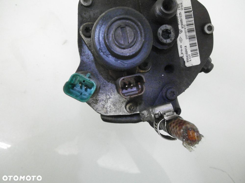 POMPA WTRYSKOWA RENAULT MEGANE II 1.5 dCi 8200423059A R9042A041A 8200057225 - 2