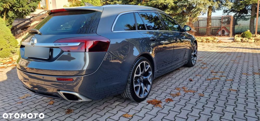 Opel Insignia 2.8 V6 Turbo 4x4 Sports Tourer OPC - 6