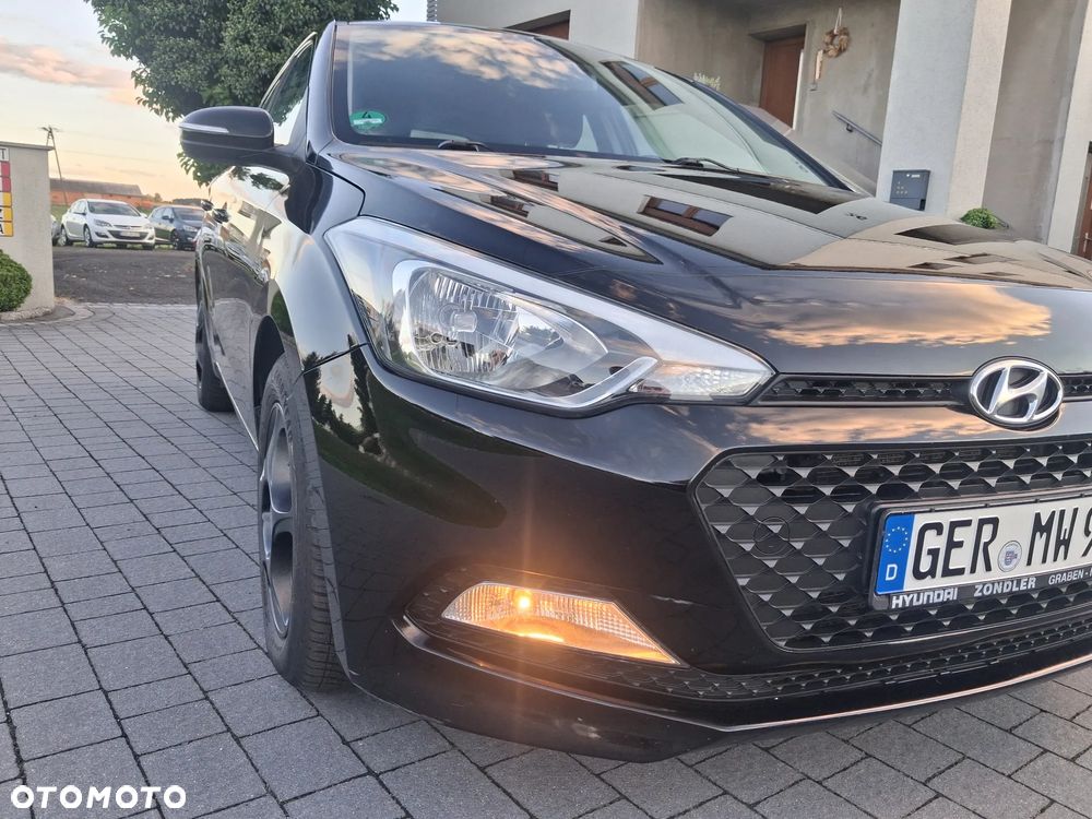 Hyundai i20 - 23