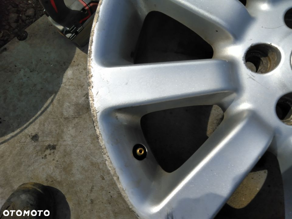 Felgi LAND ROVER VOGUE 20 - 10
