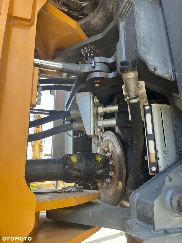 Liebherr L576 Xpower * Pełen Serwis Liebherr * waga VEI HELPER X * - 18
