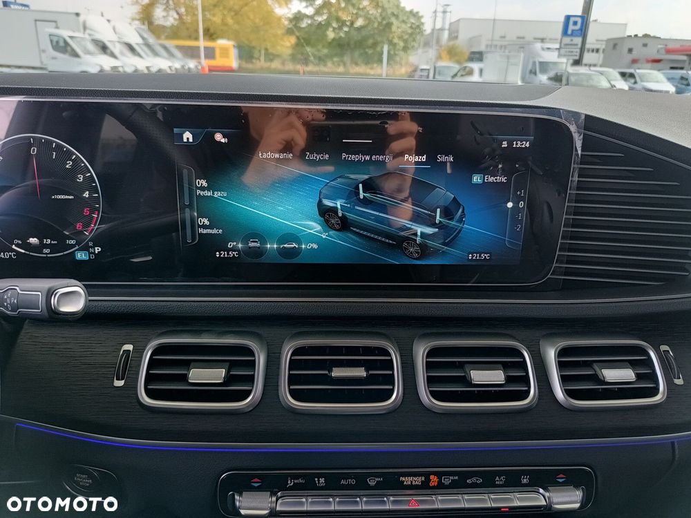 Mercedes-Benz GLE - 28