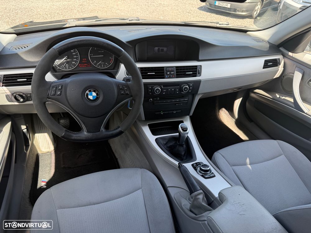 BMW 320 d DPF Blue Performance Edition Lifestyle - 7
