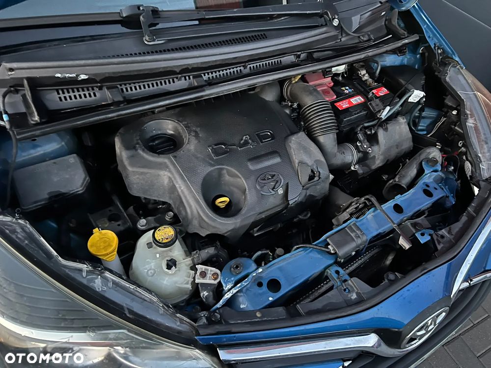 Toyota Yaris 1.4 D-4D - 28