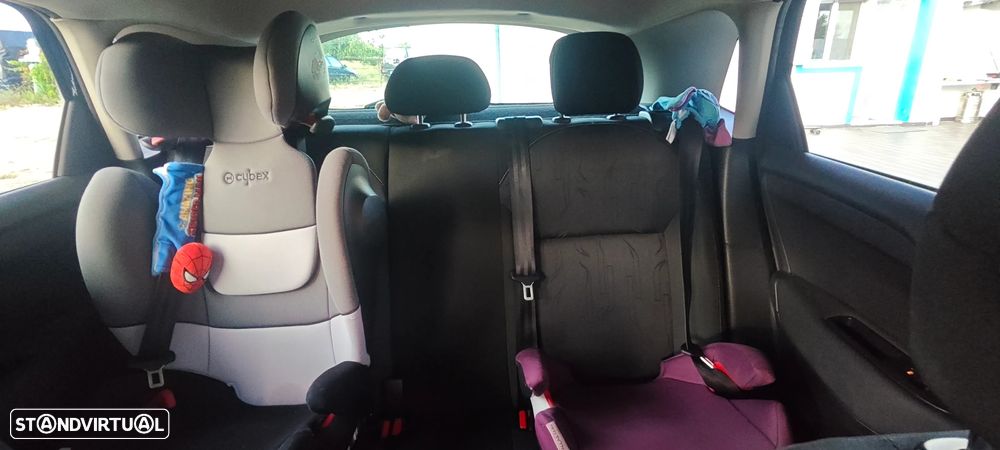 Citroën C4 1.6 HDi Collection - 8