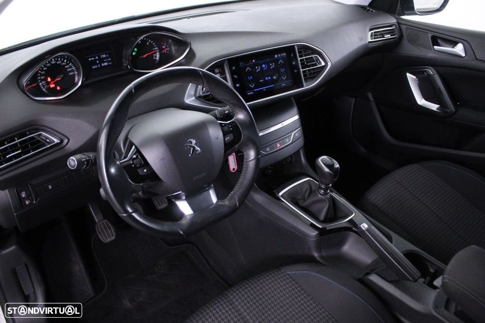 Peugeot 308 SW 1.5 BlueHDi Style - 31