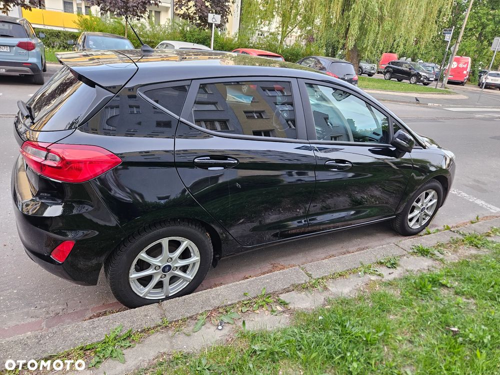 Ford Fiesta 1.1 S&S ST-LINE - 4