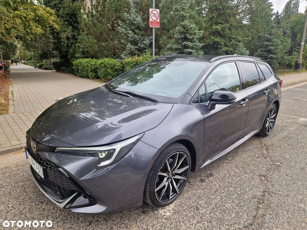 Toyota Corolla 2.0 Hybrid GR Sport Dynamic - 2