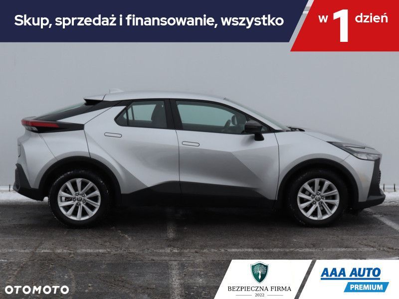 Toyota C-HR - 7
