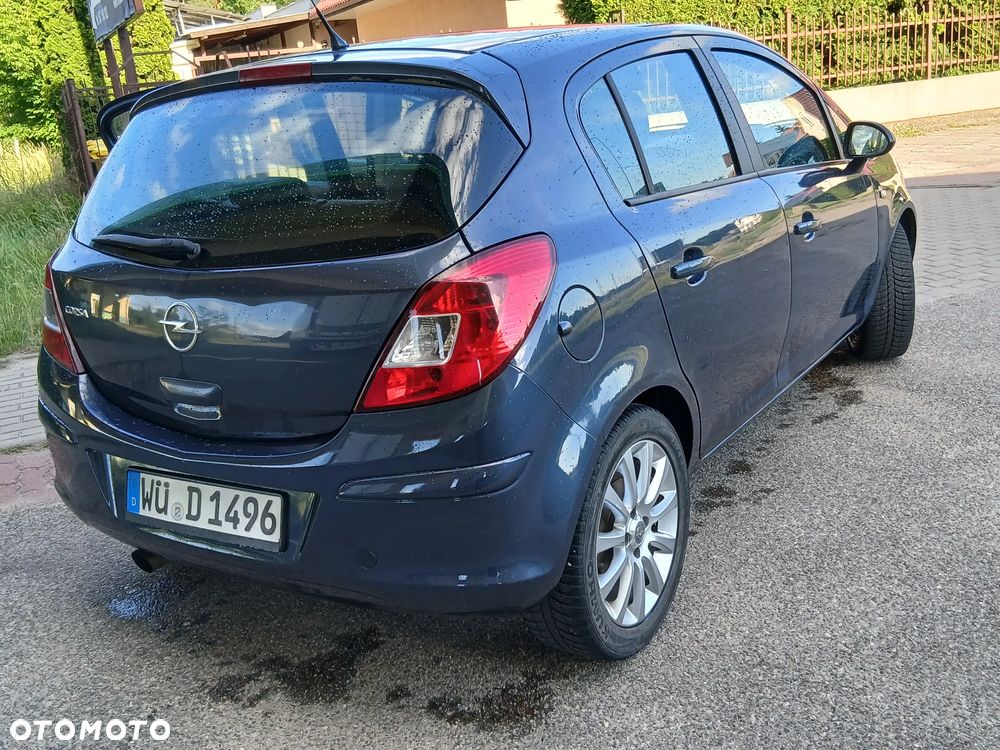 Opel Corsa 1.4 16V Innovation 110 Jahre - 10