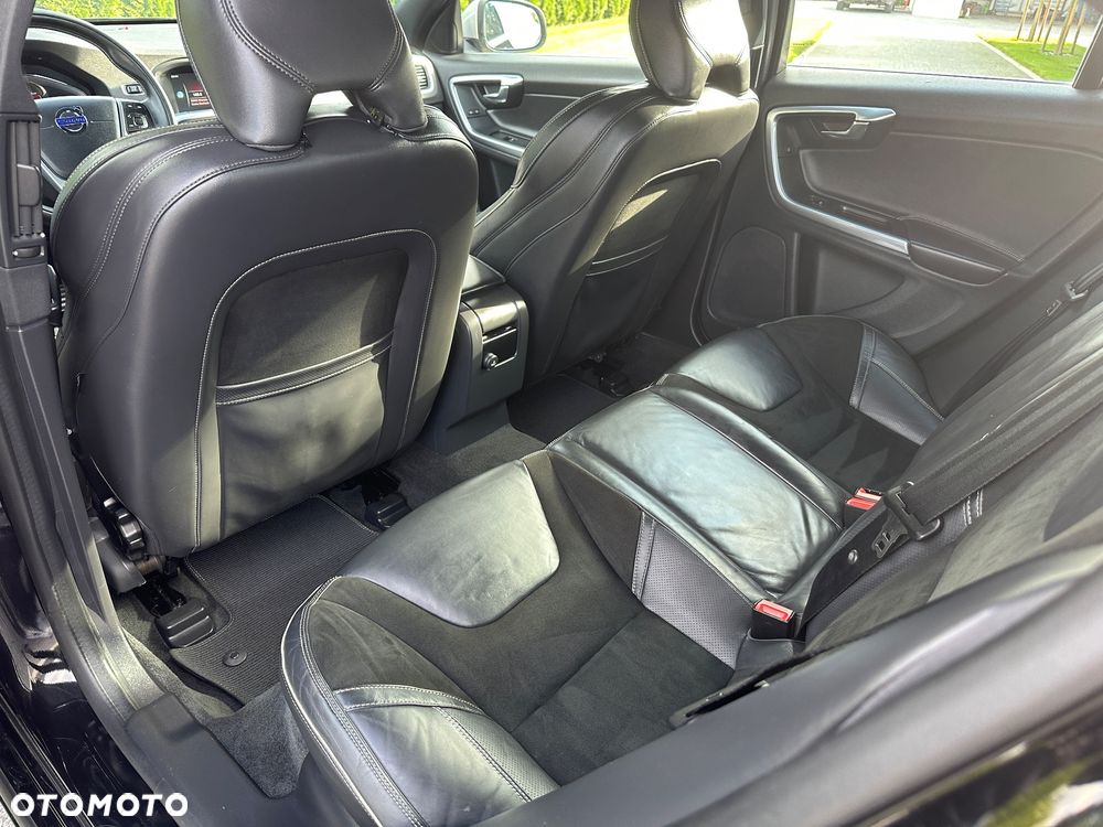 Volvo S60 D2 Drive-E R-Design Momentum - 27