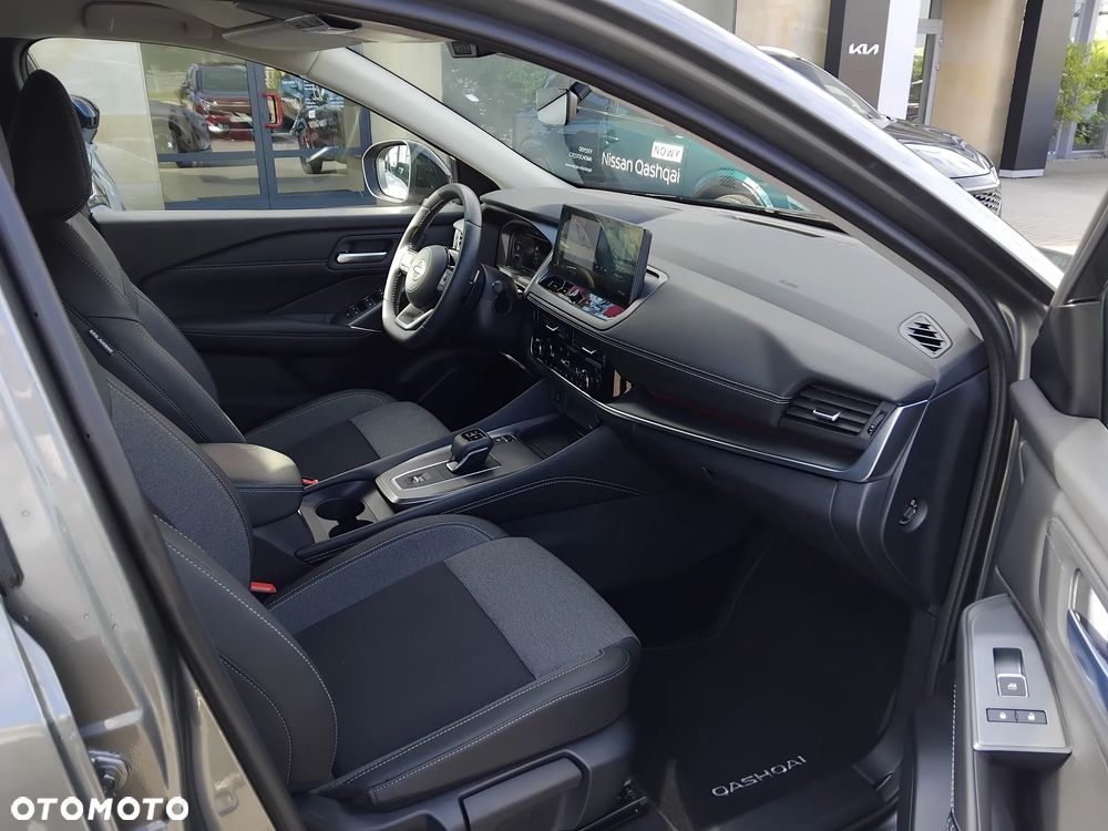 Nissan Qashqai 1.3 DIG-T MHEV N-Connecta Xtronic - 20
