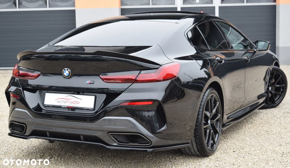 BMW Seria 8 840d xDrive mHEV - 12