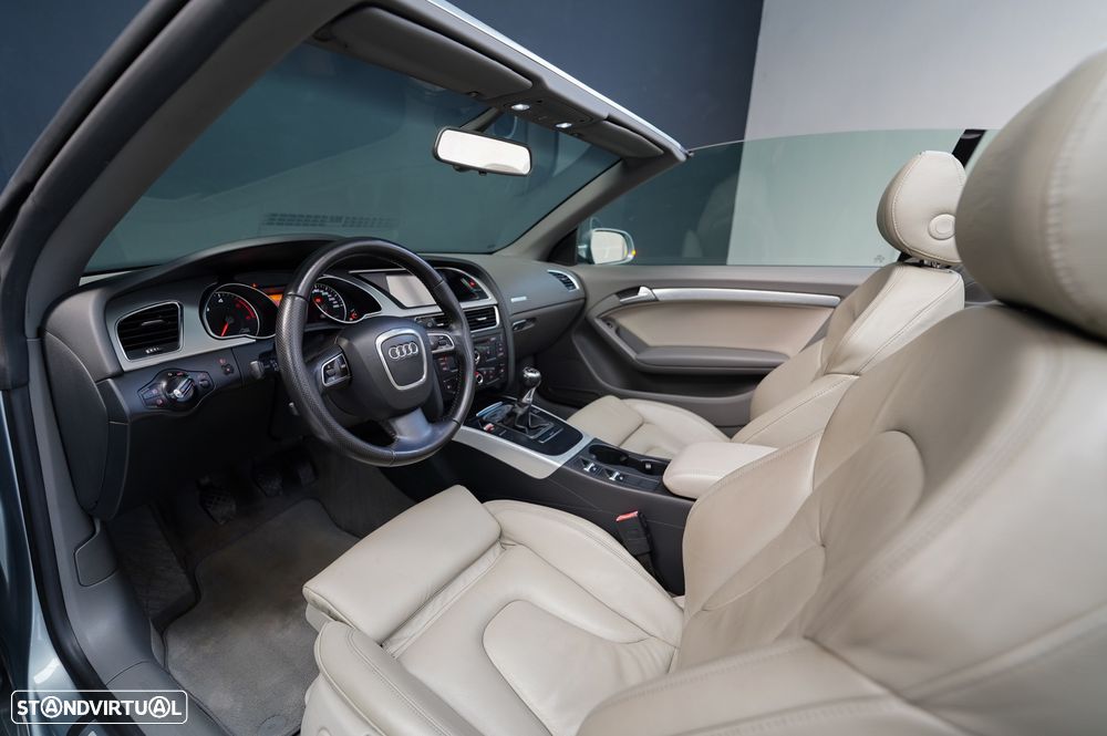 Audi A5 Cabrio 2.0 TDi - 24