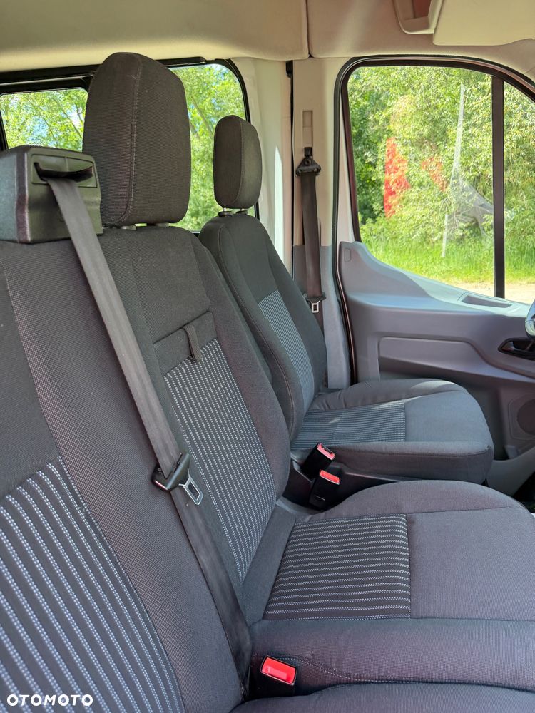Ford TRANSIT 7os. - 32