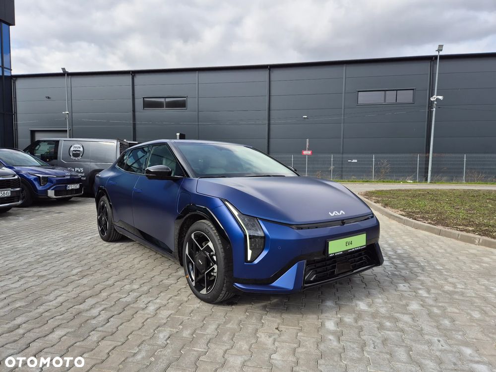 Kia EV4 81.4kWh GT-Line - 7