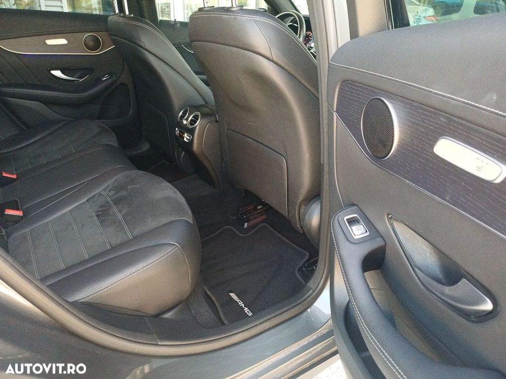 Mercedes-Benz GLC 300 d 4MATIC 9G-TRONIC AMG Line - 23