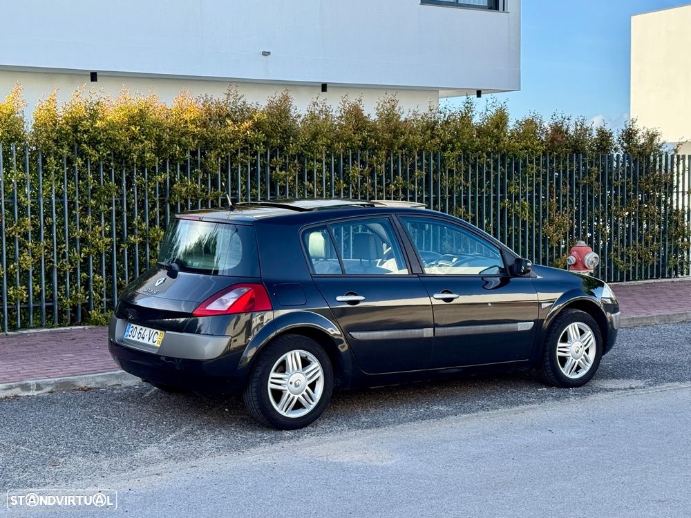Renault Mégane 1.5 dCi Dynamique Luxe - 1