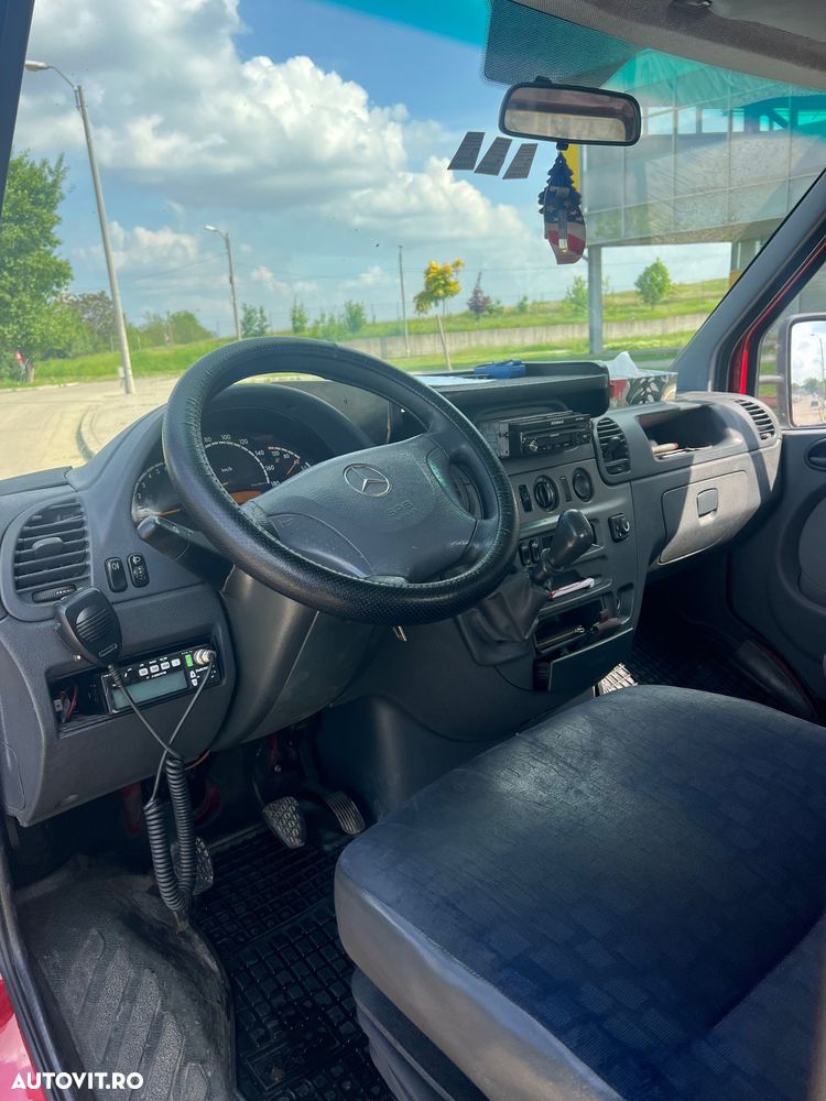 Mercedes-Benz Sprinter - 10