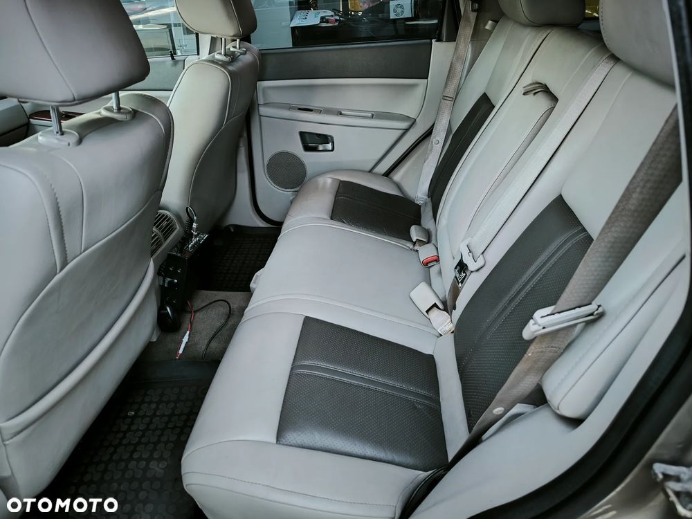 Jeep Grand Cherokee 5.7 V8 Limited - 9